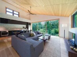 Solar Chalets by HHG