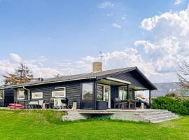 Gorgeous Home In Assens With Wifi, hotel i Assens