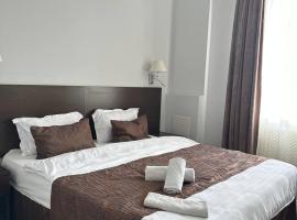 Tanzharik Hotel, hotel poblíž Letiště Aktobe - AKX, Aktobe