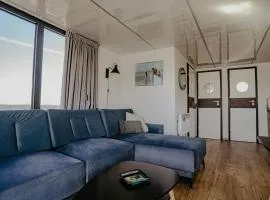 Houseboat Campi Uitgeest