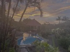 Pie In The Sky 2 Luxury Home With Amazing Views!