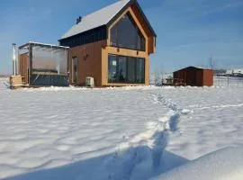 Zielone Wzgórze komfortowy klimatyzowany domek z balią z aeromasażem