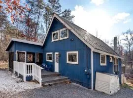 Modern Mountain Chalet with Stone Fireplace & Resort Amenities near Hedgesville, WV