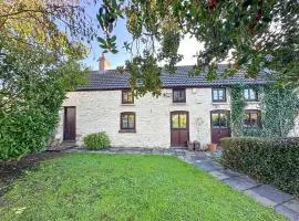 Laurel Cottage by STAE-Homes