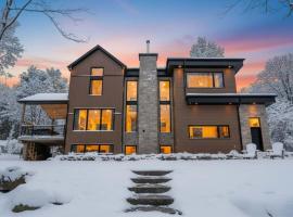 Spa Pool table Lake access - Le 515 Beaulac, viešbutis mieste Chertsey