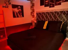 La Sensuelle Parenthèse