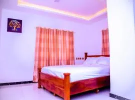 Floxy square Apartments