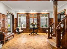 Elegant Historic Villa - Stunning Views