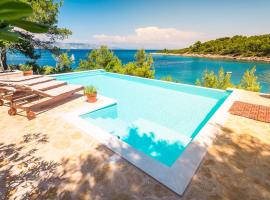 Villa Hvarisca, hotel in Basina