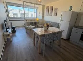 Grand studio à 100 mètres de la plage