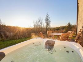 Host & Stay - Carterhouse, hotel in Chesters