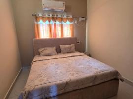 Lago Luxe Villa Ecr, hotel di Chennai