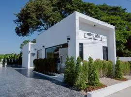 ฌอณบูติค Shon Boutique