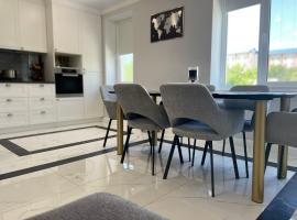 Apartament modern، فندق في Căuşeni
