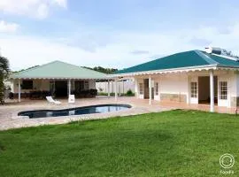 Villa Serenity, Quiet, Pool, Seaside