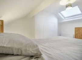 Close to Belfast City Centre Townhouse