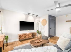 Luxury island vacation w/AC, Pool, Hot Tub, khách sạn ở Princeville