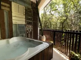 Magical Jacuzzi Apartment at Tulum Jungle "Luum Zama"