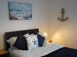 Ivydene - 3 bedroom house -Tenby