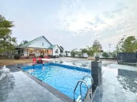 Friends Farm House - The Dream Stays ll Pvt Pool ll 3 Bhk ll Big Lawn