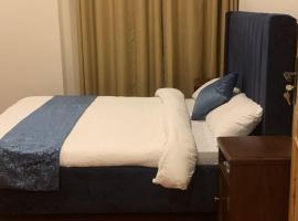 Serenity Hill View Retreat Khaira Gali, Murree Hills, hotel i Abbottabad