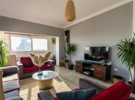 18th floor Nile View with Jacuzzi in Zamalek