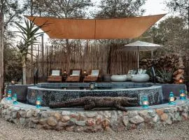 Grace of Africa, Couples 5 STAR Nature Lodge