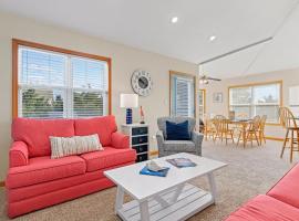 3 Bedrooms, Hot Tub, Fire Pit, and Pet Friendly，Salvo的飯店