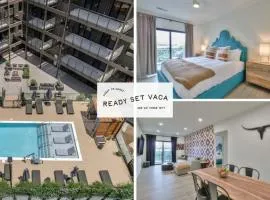 3BR 2BA Luxe Condo Pool & 08 Mi to Broadway