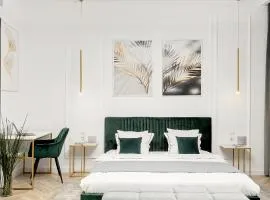 Villa for rent with Garden - High Ceilings Bucharest Free Park