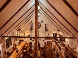 Mountain Views Chalet