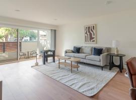 Blueground Cupertino pool nr Memorial Park SFO-2048, Hotel in Cupertino