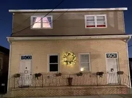 2 Bedroom 2 Bath Fun Vibes NO PET FEES