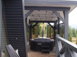 Black Crest, hotel en Vyshkiv