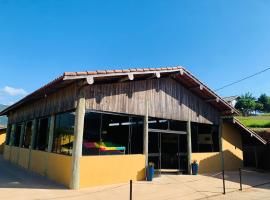 Pousada Quinzitão - O seu local de descanso!, hotel em Extrema