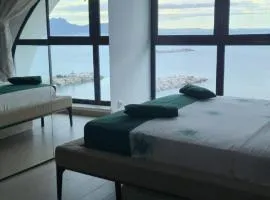 Apparemment face à la plage à la goulette