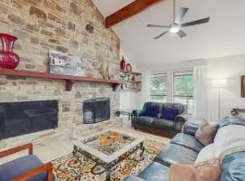 Horseshoe Bay Getaway