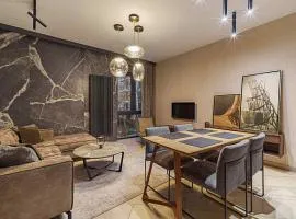 Luxury Zlota Apartment by P&M
