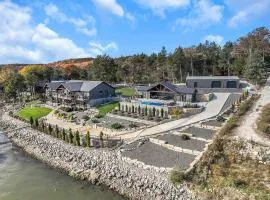 Lakefront Ozarks Home w Private Dock & Pool