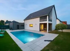 Maison moderne piscine & pétanque - 10 min colmar