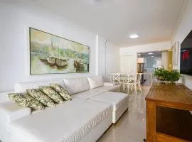 ITNC103 - Av Atlântica! Amplo apê c/ 3 quartos+3WC