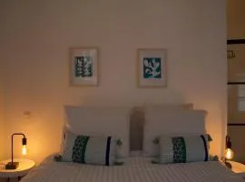 Cozy Central Apartment with Cathedral View on the 3rd floor