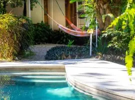 Cuatro Vientos Lodge & Apartments - Mal País, Costa Rica