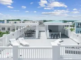 1 Block to Beach Newly Renovated 6BDR w Rooftop Views Sand Dune by AvantStay