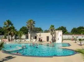 ZEcamping 4 étoiles piscine à 4km de la plage pet friendly club enfant