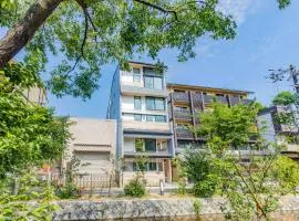 和ゲストハウス高瀬川