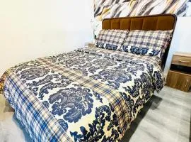 Enjoy the comfort at private room en-suite with free Parking - near Luton airport