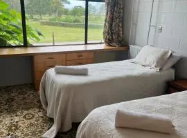 Green Hayes Estate Rentals - R 2 Magnolia House