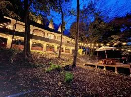 Live Nagatoro 川沿いサウナ付き一棟貸し貸別荘