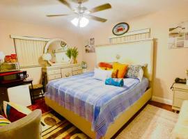 Cozy home, ξενοδοχείο σε Pompano Beach